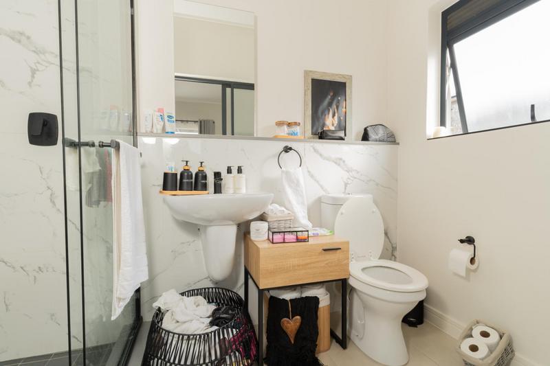 1 Bedroom Property for Sale in The Huntsman Western Cape